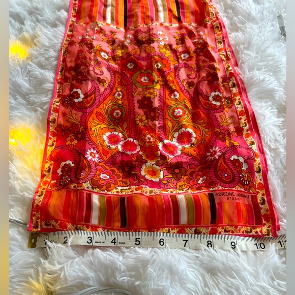 💐🌷Scarf -Adrienne Landau Studios Silk. Purse Twilly. Cool Belt - Picture 6 of 8